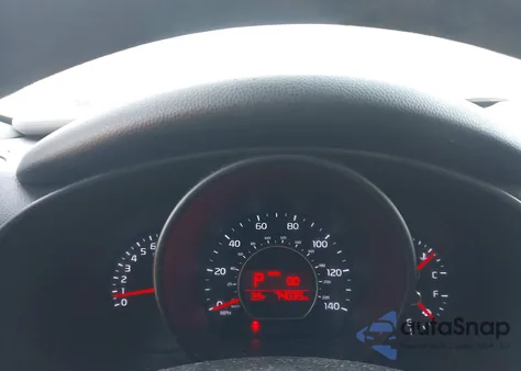 2016 Kia Soul z USA, uszkodzony, nr VIN KNDJN2A24G7248271